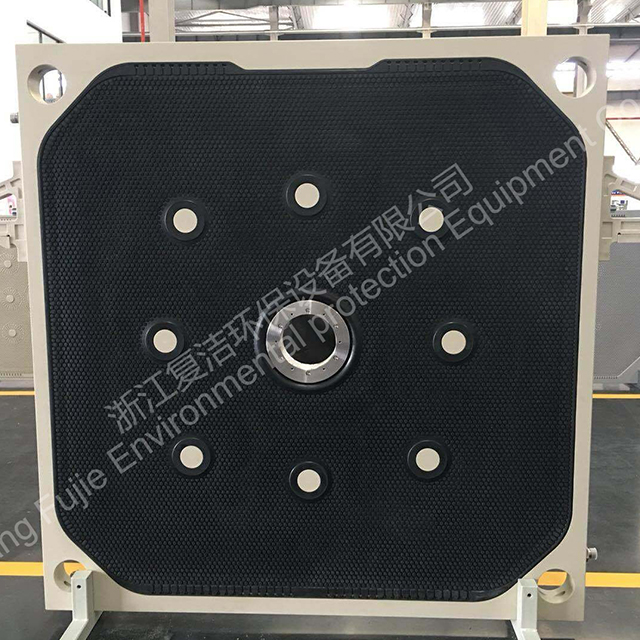Placa de membrana tipo caucho serie 800-2000 - Alimentación central