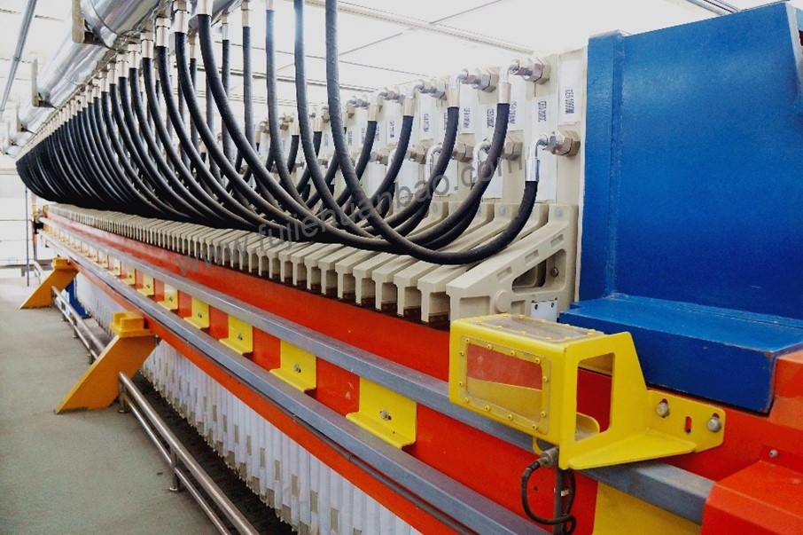 Máquina integrada de desagüe y secado a baja temperatura