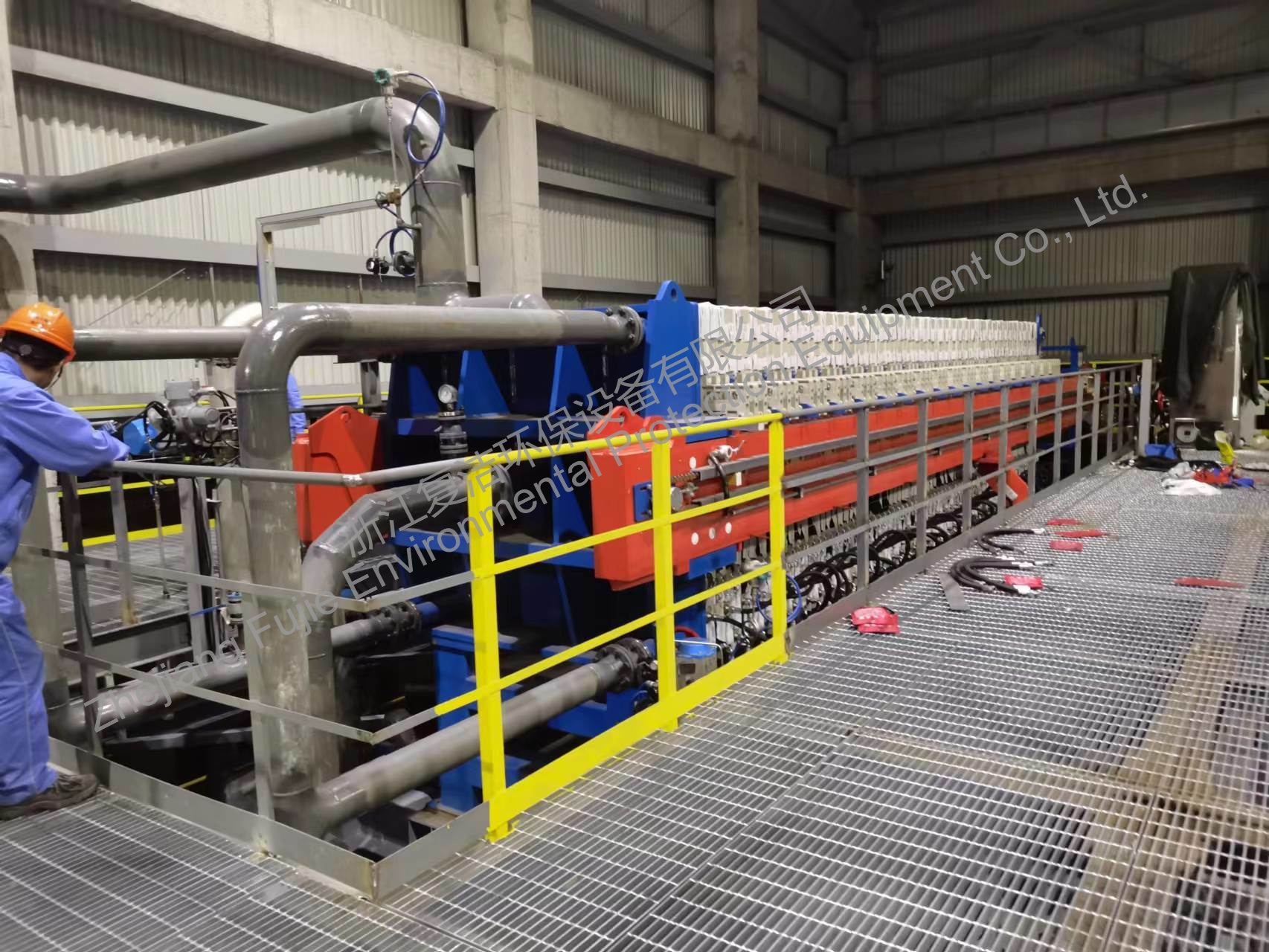 Máquina integrada de desagüe y secado a baja temperatura